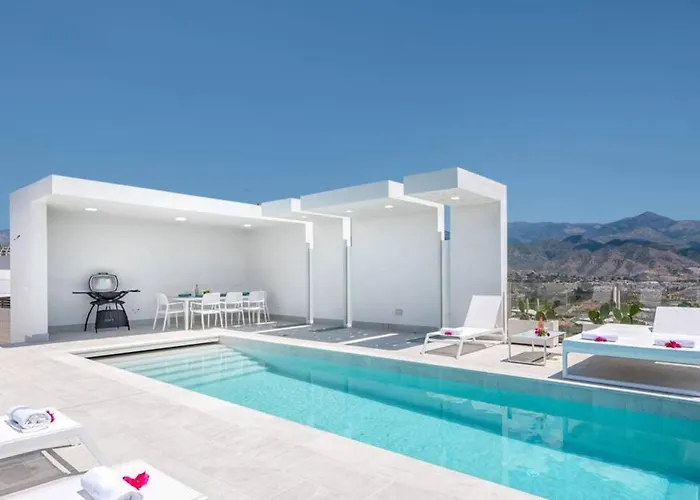 Punta Lara * Nerja
